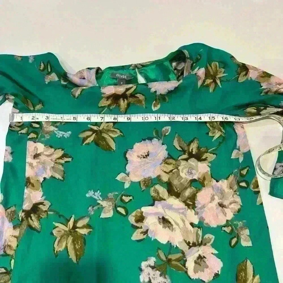 Muse Green Floral Dress Split Sleeves Size 2 - Picture 5 of 5